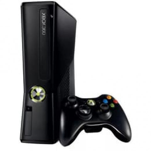 Xbox 360 S Konsoli 250GT + Ohjain