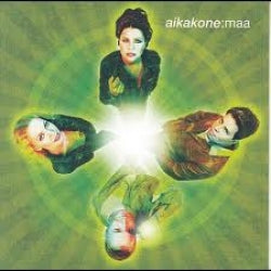 Aikakone - Maa