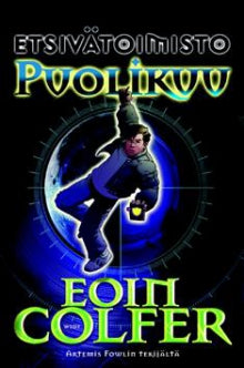 Eoin Colfer - Etsivätoimisto Puolikuu