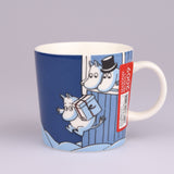 jouluyllätys tarra (1)